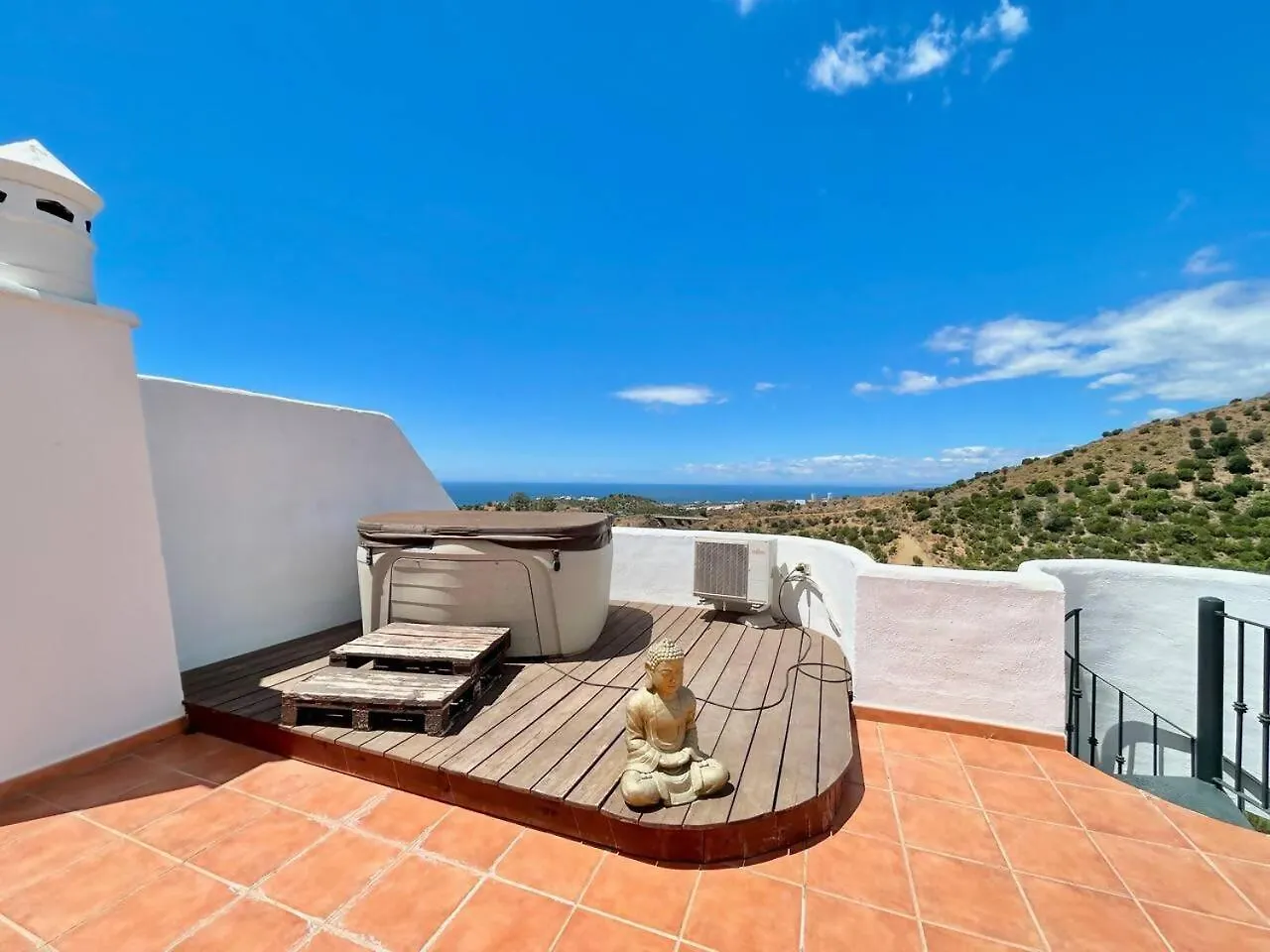 Vistas Al Mar Con Jacuzzi En Calahonda Parking Lägenhet Sitio de Calahonda